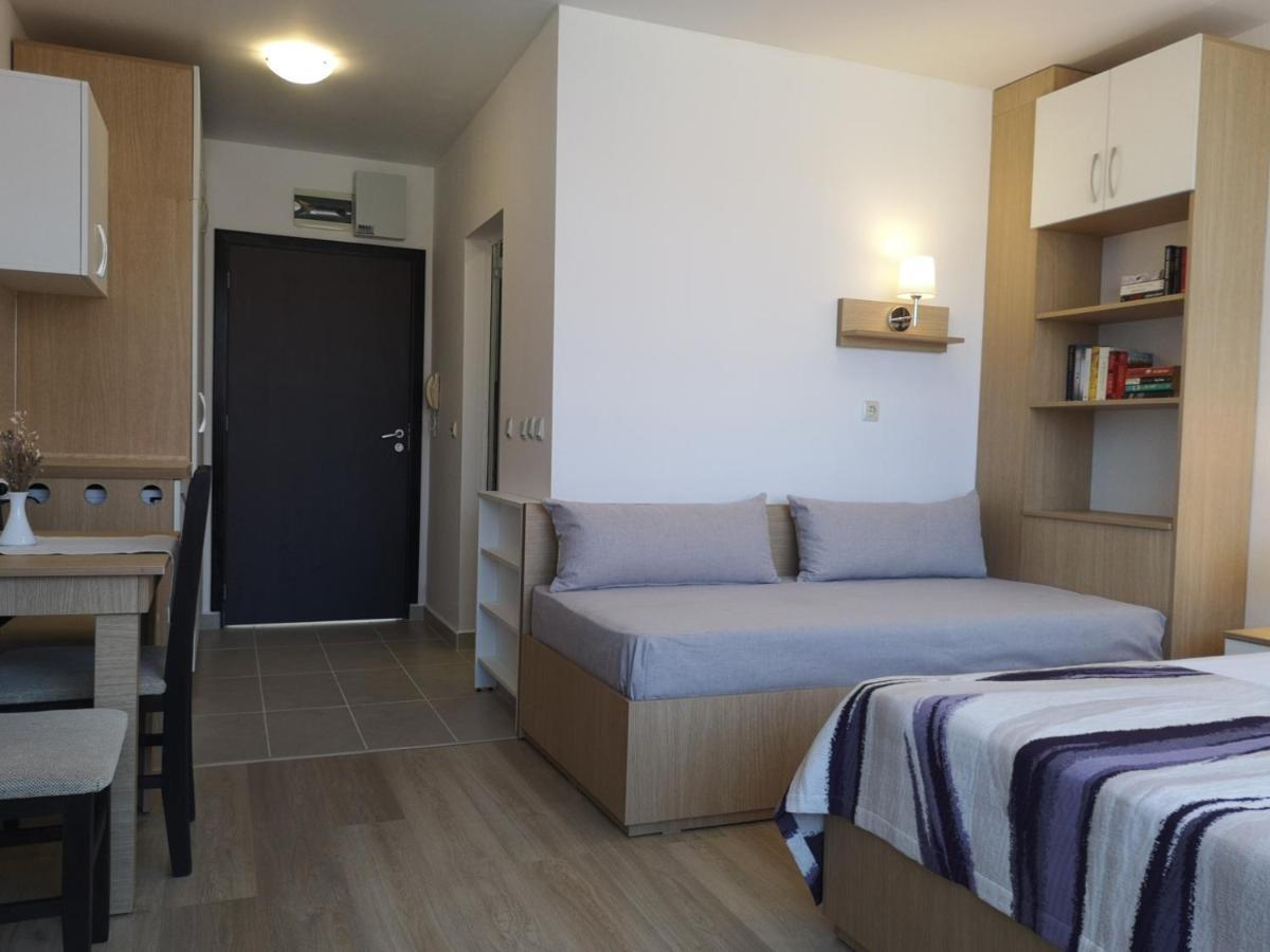 South Beach Apartment Nesebar Bagian luar foto