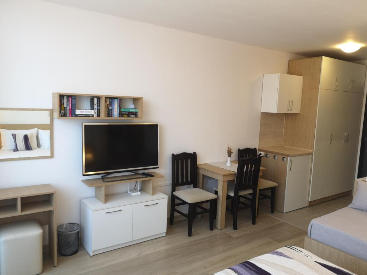 South Beach Apartment Nesebar Bagian luar foto