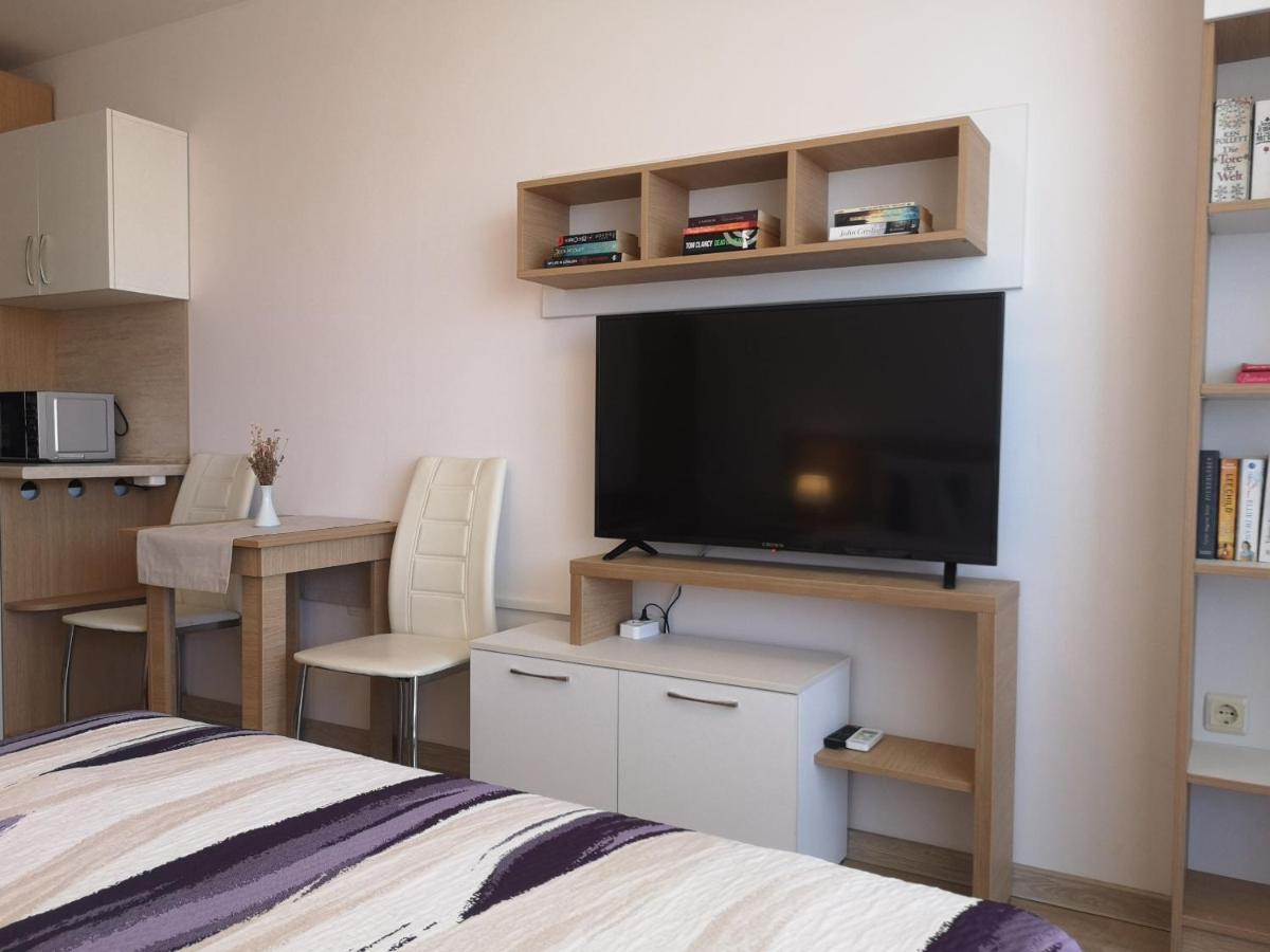 South Beach Apartment Nesebar Bagian luar foto