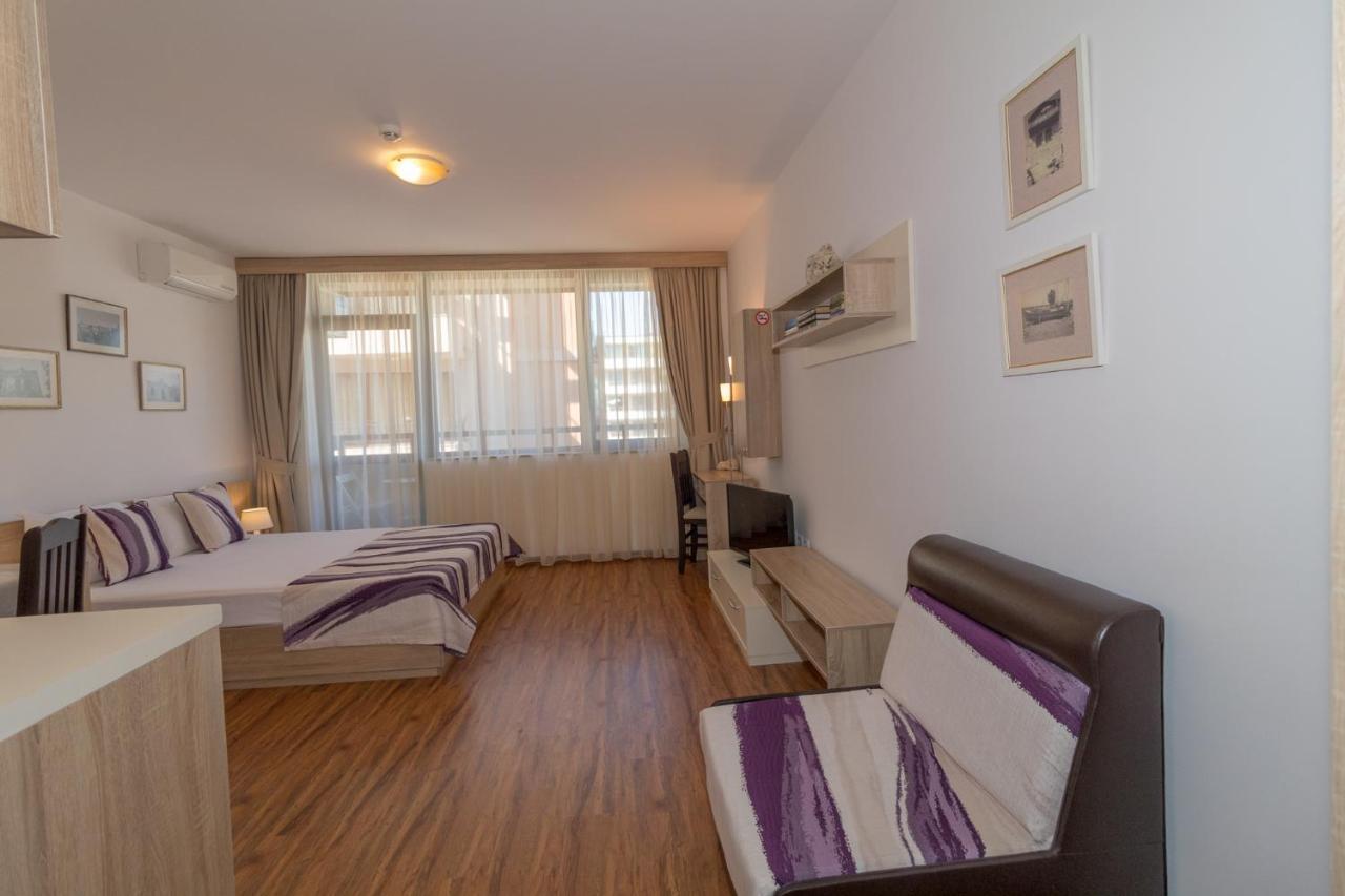 South Beach Apartment Nesebar Bagian luar foto