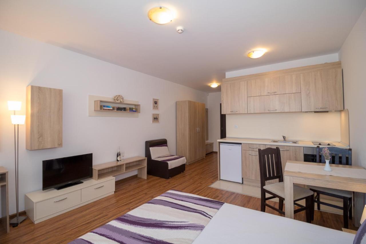 South Beach Apartment Nesebar Bagian luar foto