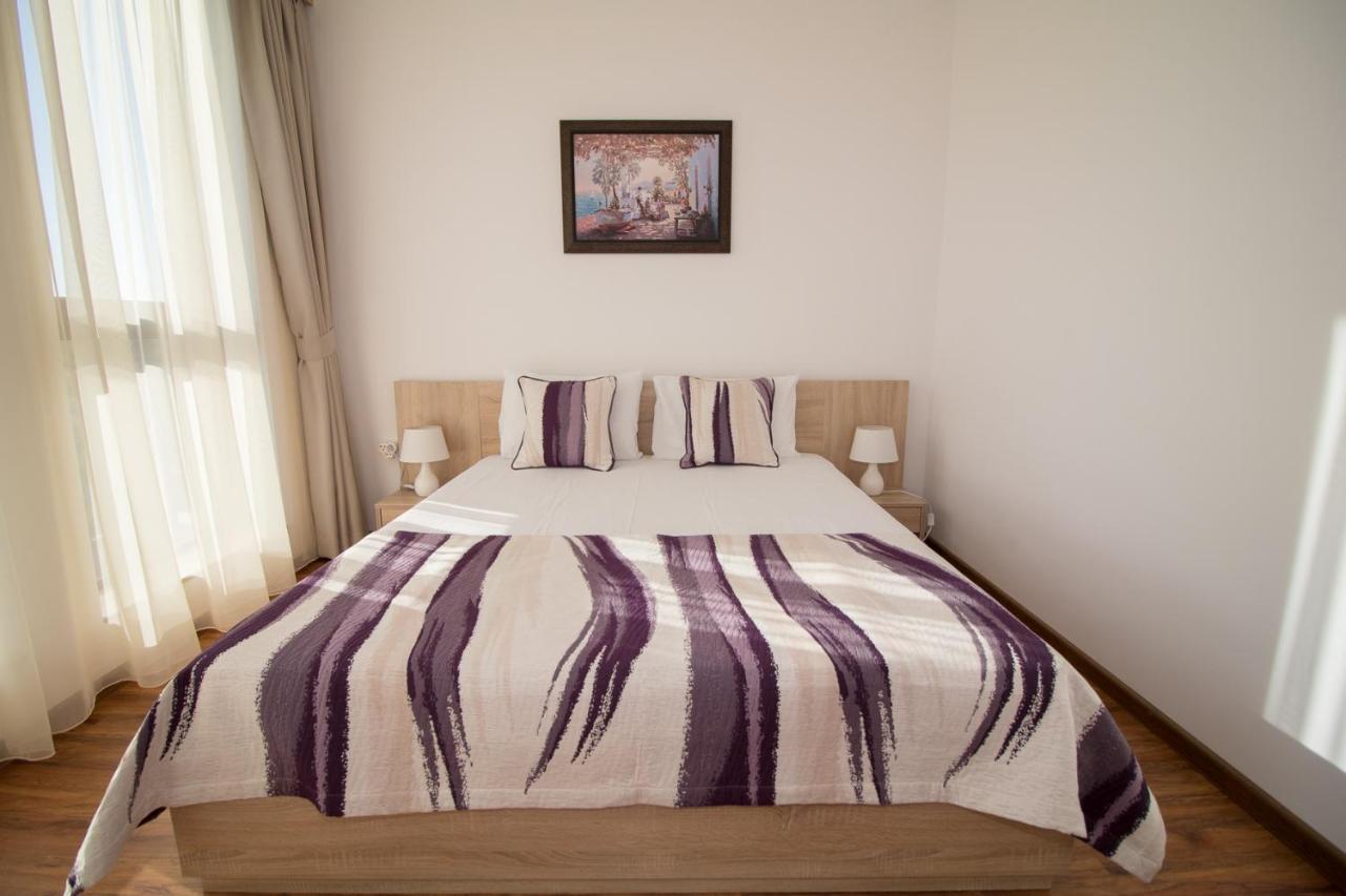 South Beach Apartment Nesebar Bagian luar foto